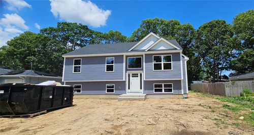5 A Stuart Road, Brookhaven, NY, 11967 | Card Image