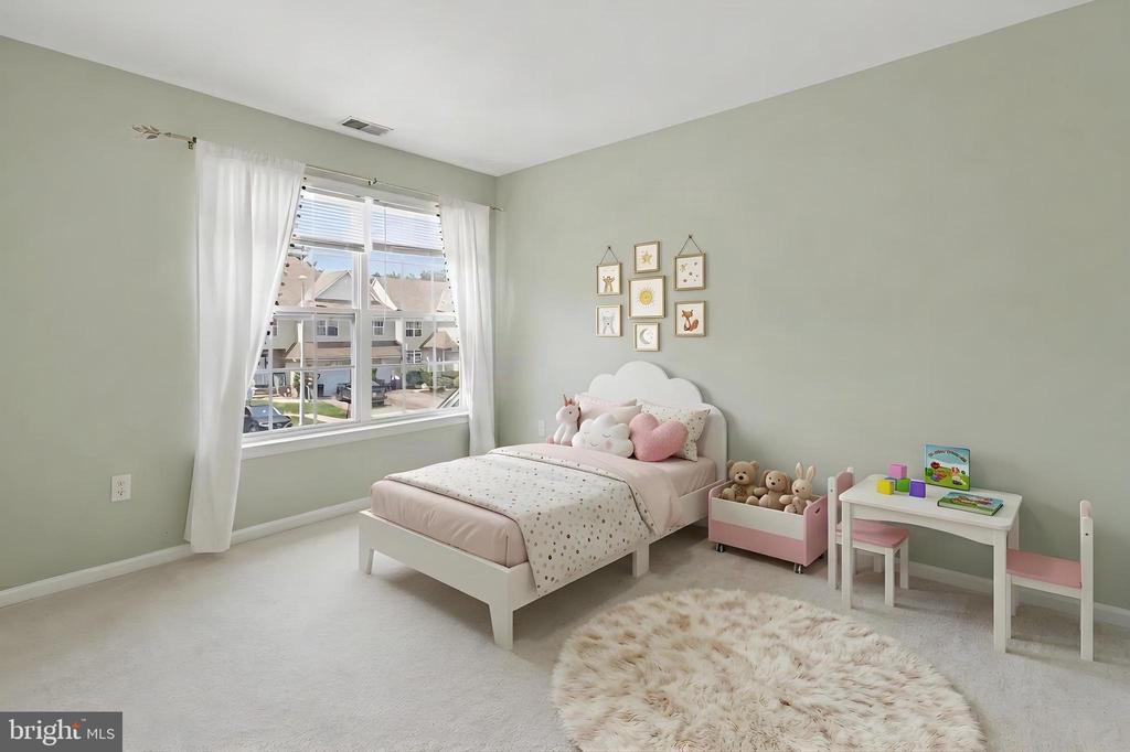 Residential Lease in EAST WINDSOR 4