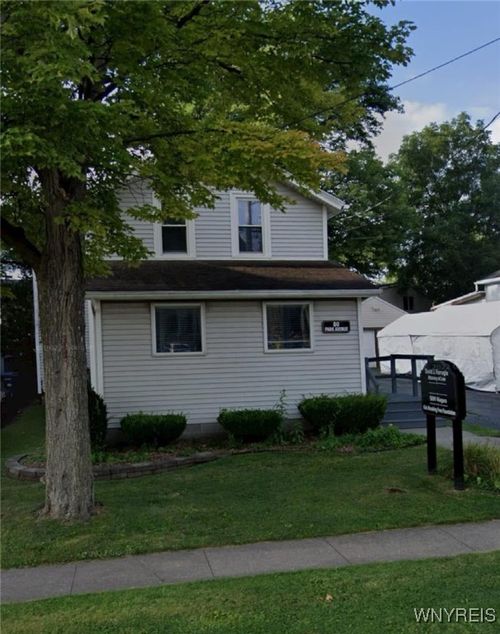 80 Park Ave, Lockport, NY, 14094-2745 | Card Image
