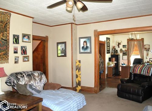 401 E North Street, Cantril, IA, 52542 | Card Image
