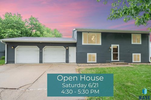4504 S Plains Dr, Sioux Falls, SD, 57106-1643 | Card Image