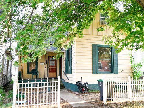 229 W 3rd St, Rushville, IN, 46173-1811 | Card Image