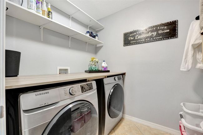 10820 Carloway Hills Dr, House other with 6 bedrooms, 4 bathrooms and null parking in Wimauma FL | Image 35