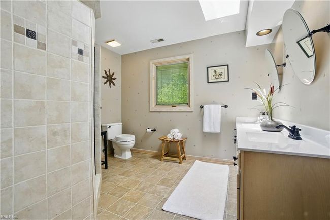 Primary ensuite | Image 27