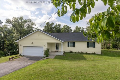1 Cedar Dr, Scott Depot, WV, 25560-7610 | Card Image