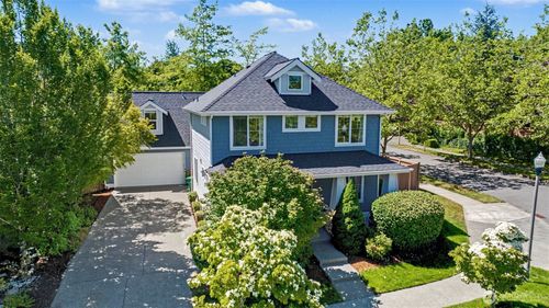 7521 Dogwood Ln Se, Snoqualmie, WA, 98065-9731 | Card Image