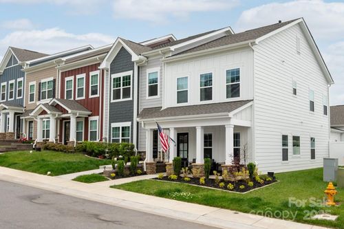 58 Walnut Springs Dr, Asheville, NC, 28804-7701 | Card Image
