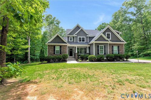 16157 Grove View Rd, Montpelier, VA, 23192-3072 | Card Image