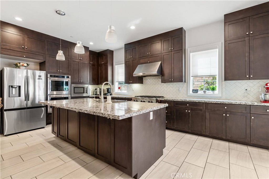 Residential in Lake Forest 4