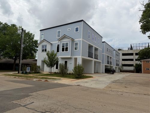 1101-341 Bryan St, Denton, TX, 76201-0139 | Card Image