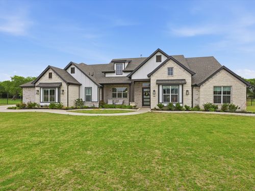 300 Waterview Dr, Gunter, TX, 75058-3147 | Card Image