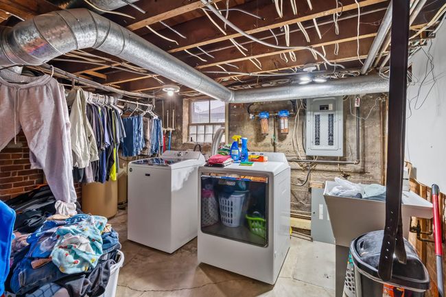812 E Rochester St, House other with 3 bedrooms, 3 bathrooms and null parking in Akron IN | Image 31