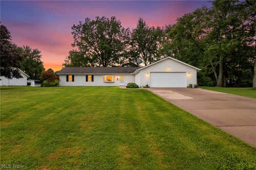 1988 Gates Ave, Streetsboro, OH, 44241-5812 | Card Image