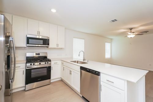 2656 Mistwood Dr, Fort Worth, TX, 76108-7400 | Card Image