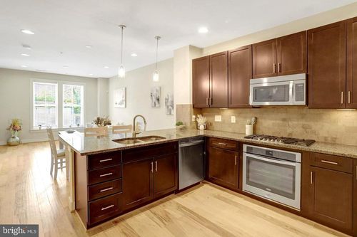 unit-101-2205 Richmond Hwy, ALEXANDRIA, VA, 22301-1769 | Card Image