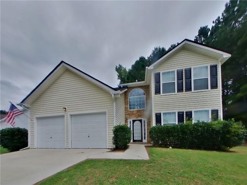 2640 Thunder Basin Way, Douglasville, GA, 30135-8917 | Card Image