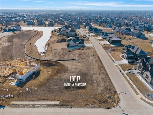 6597 Cardinal Rd, Bettendorf, IA, 52722 | Card Image