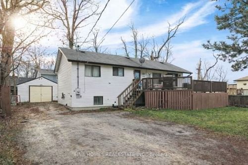 195 Woodland Ave, Keswick, ON, L4P2N1 | Card Image