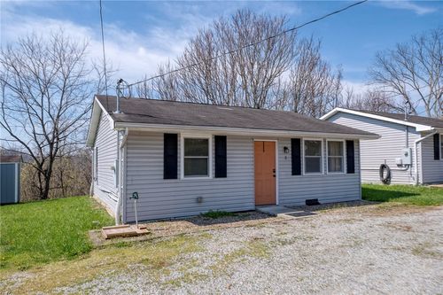 3-249 Washington Rd, Waynesburg, PA, 15370-4862 | Card Image