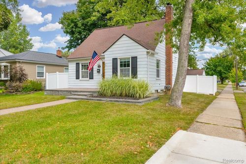 1818 Mortenson Blvd, Berkley, MI, 48072-3005 | Card Image