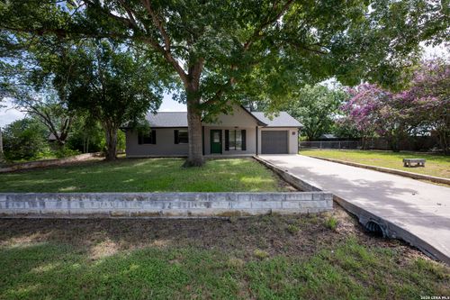 107 Country Ln, Maxwell, TX, 78656-9643 | Card Image