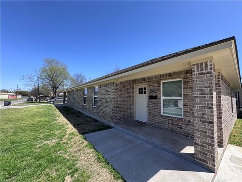 b-3633 N 21st Street, Waco, TX, 76708 | Card Image