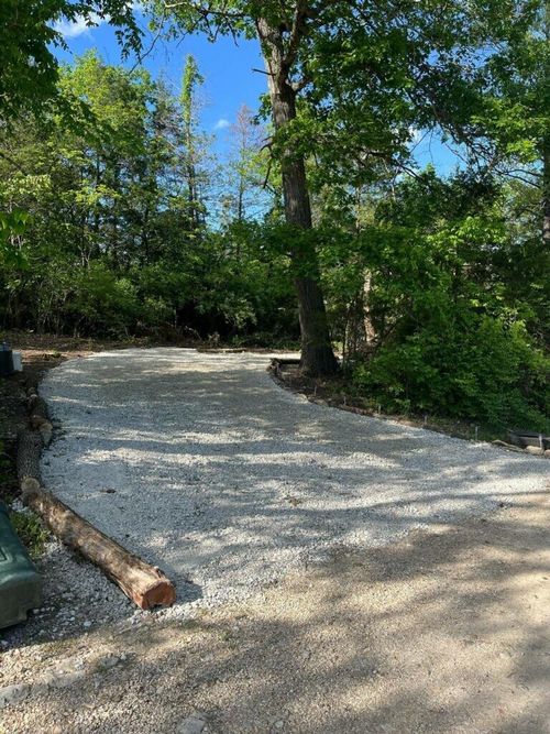 1019 Meadow Ln, Merriam Woods Village, MO, 65740-9791 | Card Image