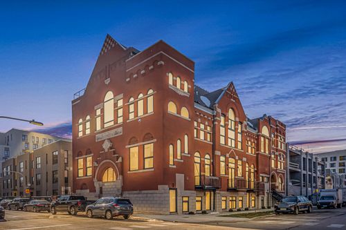 3-505 W Elm St, Chicago, IL, 60610-2428 | Card Image