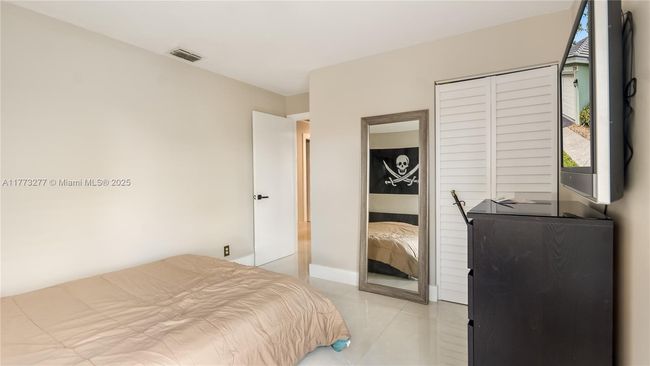 2719 Arrowwood Ct, House other with 3 bedrooms, 2 bathrooms and null parking in Davie FL | Image 9