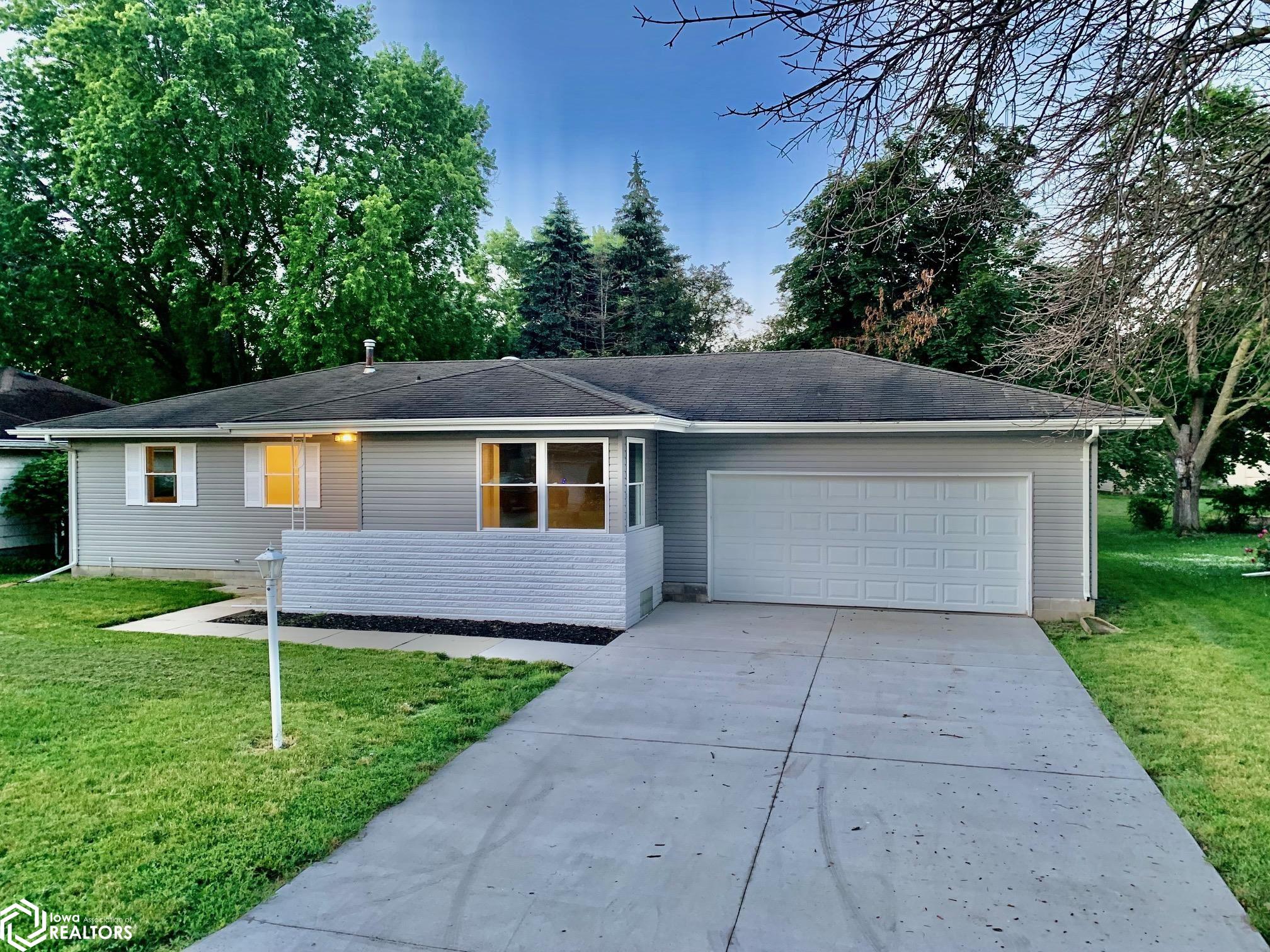 Rushview Dr, Jefferson, IA 50129