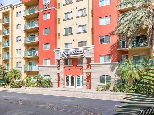 apt-229-6001 Sw 70th St, South Miami, FL, 33143-3422 | Card Image