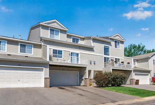 11180 76th St Ne, Otsego, MN, 55301-4631 | Card Image