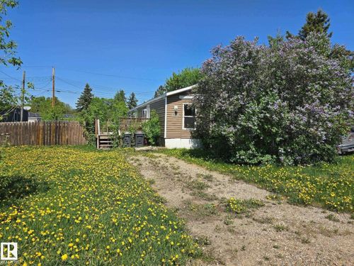 5204 53 Ave, Cold Lake, AB, T9M1W9 | Card Image