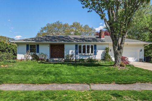 35 Chestnut Hill Rd, South Hadley, MA, 01075-1717 | Card Image