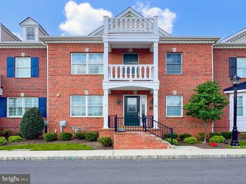 25 Creekview Ln, Yardley, PA, 19067-2768 | Card Image