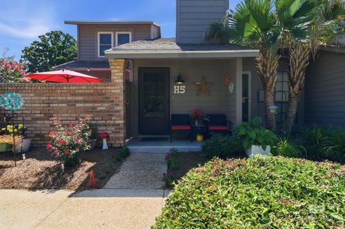 5h-389 Clubhouse Dr, Gulf Shores, AL, 36542-3425 | Card Image
