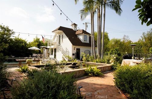 8331 Enramada Ave, Whittier, CA, 90605-1208 | Card Image