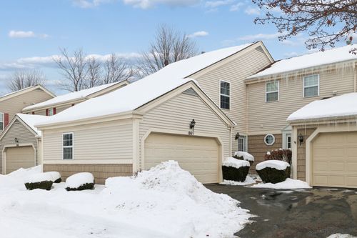861-861 Village Cir, Marengo, IL, 60152-3637 | Card Image