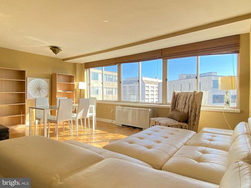 705-922 24th St Nw, WASHINGTON, DC, 20037-2229 | Card Image