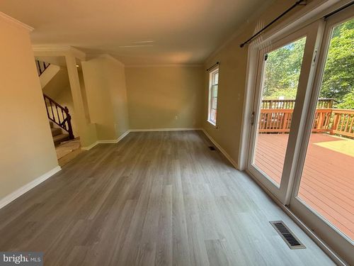 6458 Autumn Glen Ct, Alexandria, VA, 22312-1440 | Card Image