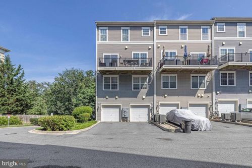 1-306-306 Park Ave, GAITHERSBURG, MD, 20877-2996 | Card Image
