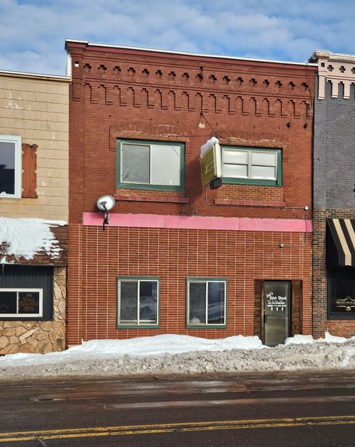 408 Silver St, Hurley, WI, 54534-1256 | Card Image