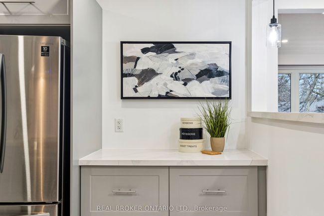 114 Bertrand Ave, House other with 4 bedrooms, 3 bathrooms and 4 parking in Scarborough ON | Image 11