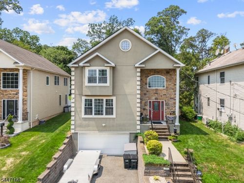 39 Paterson Ave, Clifton, NJ, 07014-1858 | Card Image