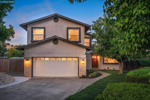 102 Henson Creek Ct, Martinez, CA, 94553-6125 | Card Image