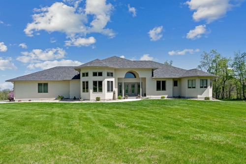 1865 250th St, Denver, IA, 50622-1043 | Card Image
