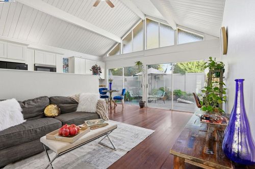 777 Partridge Cmn, Livermore, CA, 94551-2663 | Card Image