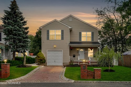 572 Jay St, Long Branch, NJ, 07740-5939 | Card Image