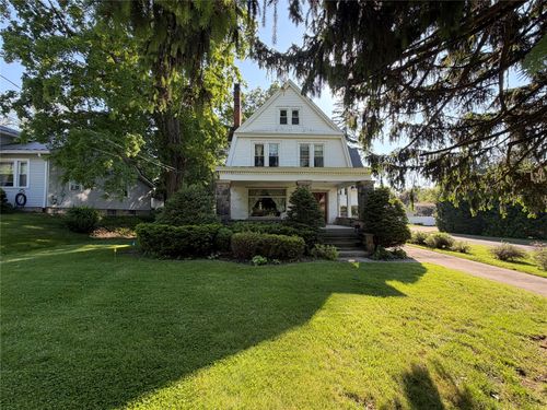 4106 Cherry St, Erie, PA, 16509-1611 | Card Image