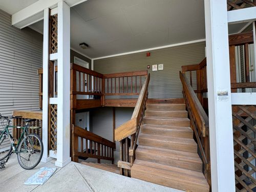 612-30 Wolf Rd, Lebanon, NH, 03766-1922 | Card Image